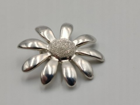 Piękna damska srebrna zawieszka/wisiorek KWIAT STOKROTKA srebro biżuteria