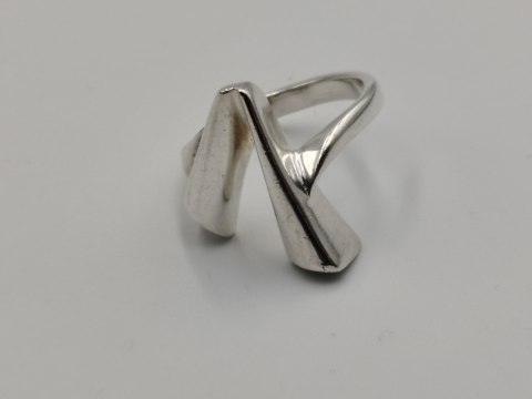 Piękny srebrny autorski damski pierścionek r.13 srebro 925 biżuteria