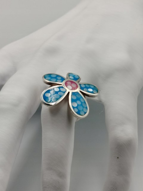 Piękny srebrny damski pierścionek KWIAT emalia r.17/18 srebro 925 biżuteria