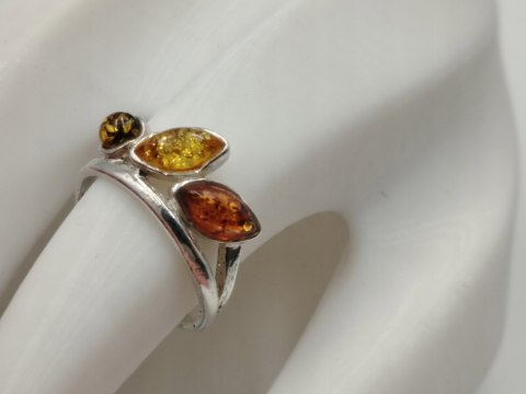 Piękny stary srebrny damski pierścionek BURSZTYN r.11/12 biżuteria VINTAGE