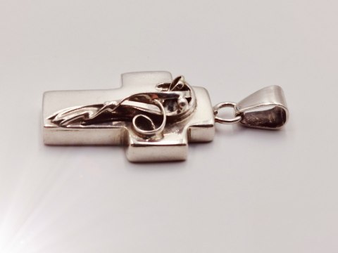 Piękny stary srebrny damski wisiorek/zawieszka KRZYŻ/KRZYŻYK biżuteria