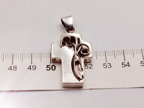Piękny stary srebrny damski wisiorek/zawieszka KRZYŻ/KRZYŻYK biżuteria