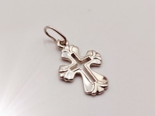 Piękny stary srebrny wisiorek/zawieszka ażurowy KRZYŻYK srebro 925 VINTAGE