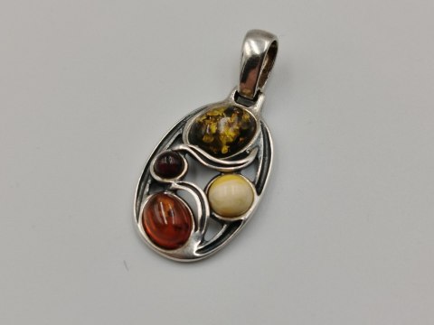 Piękny ażurowy srebrny damski wisiorek/zawieszka bursztyn biżuteria VINTAGE