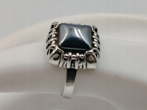 Piękny stary damski srebrny pierścionek HEMATYT srebro 925 r.16 VINTAGE