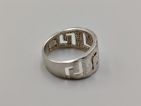 Srebrny ażurowy pierścionek/obrączka WZÓR GRECKI r.15/16 srebro 925 VINTAGE