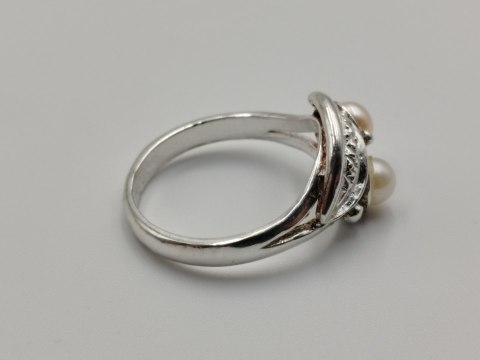 Stary srebrny damski pierścionek PERŁY r.18 srebro 925 VINTAGE biżuteria