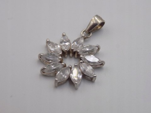 Piękny srebrny wisiorek/zawieszka KWIAT CYRKONIE srebro biżuteria VINTAGE