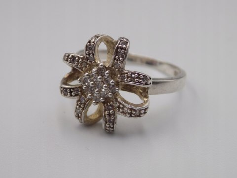 Piękny stary srebrny damski pierścionek CYRKONIE roz. 17 biżuteria VINTAGE