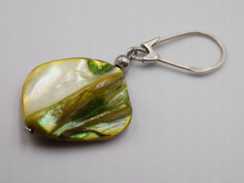 Stare srebrne kolczyki limonkowo-zielone, masa perłowa VINTAGE biżuteria