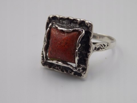 Stary piękny srebrny damski pierścionek KORALOWIEC r. 17 biżuteria VINTAGE