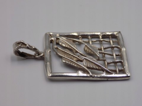 Stary srebrny damski wisiorek/zawieszka ażurowa LISTKI biżuteria VINTAGE