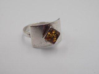 Piękny stary srebrny damski pierścionek BURSZTYN roz.12 biżuteria VINTAGE