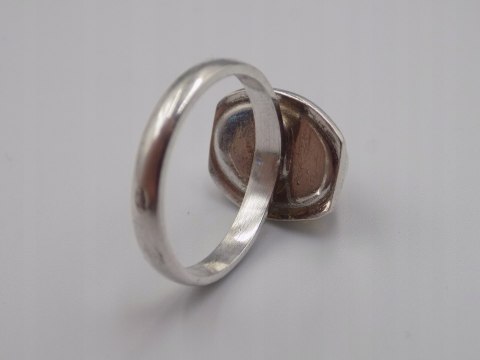 Piękny stary srebrny damski pierścionek BURSZTYN roz.18 biżuteria VINTAGE