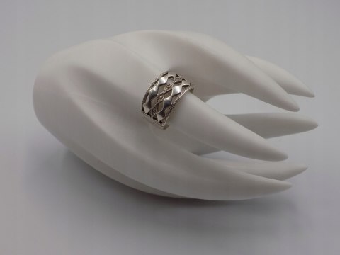 Stary damski srebrny ażurowy pierścionek roz. 19 srebro VINTAGE biżuteria