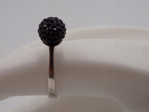 Stary srebrny pierścionek czarna KULA cyrkonie roz.12 biżuteria VINTAGE