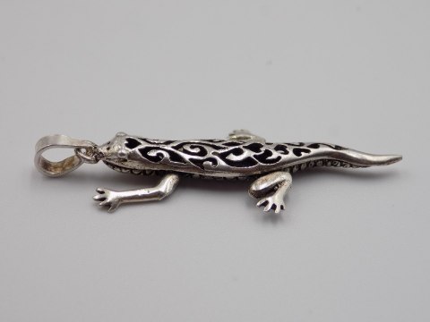 Stary, srebrny, wisiorek/zawieszka JASZCZURKA srebro 925 VINTAGE biżuteria