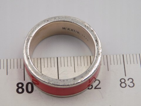 Srebrna obrączka W. Kruk - emalia czerwona roz. 17/18 srebro 925 biżuteria