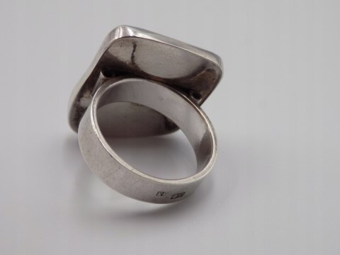 Stary damski srebrny pierścionek ONYKS PASIASTY roz. 13 srebro VINTAGE