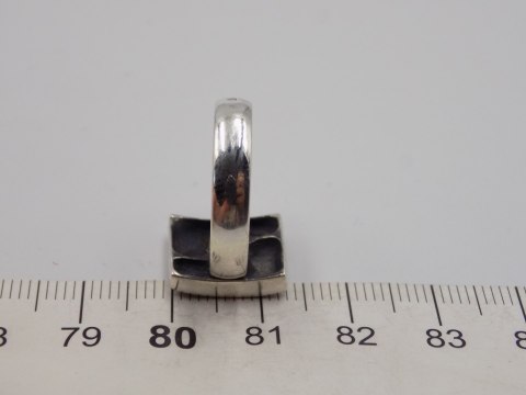 Stary, piękny, srebrny pierścionek KWADRAT roz. 15 srebro VINTAGE biżuteria