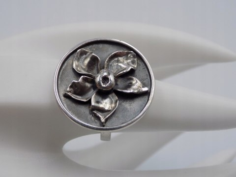 Stary, srebrny, damski pierścionek KWIATEK - roz. 15 srebro 925 VINTAGE
