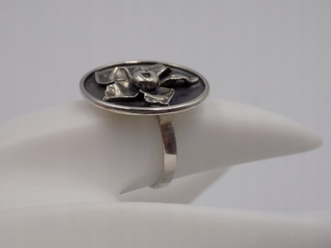 Stary, srebrny, damski pierścionek KWIATEK - roz. 15 srebro 925 VINTAGE