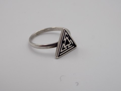 Stary, srebrny, damski pierścionek TRÓJKĄT roz. 16 srebro VINTAGE biżuteria