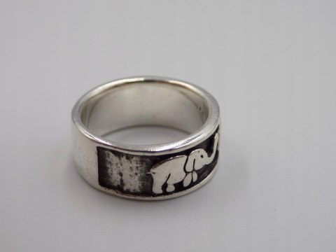 Stary srebrny piękny pierścionek obrączka SŁONIE roz. 12/13 srebro VINTAGE