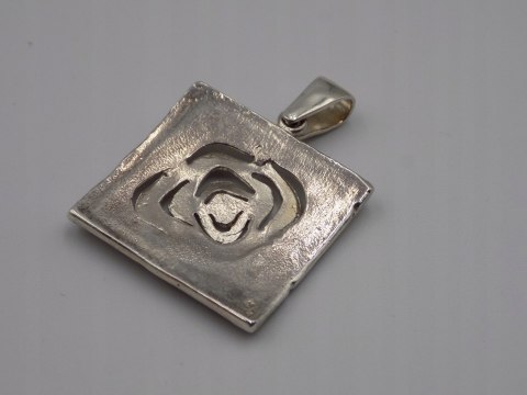Stary, srebrny, wisiorek / zawieszka RÓŻA srebro 925 VINTAGE biżuteria