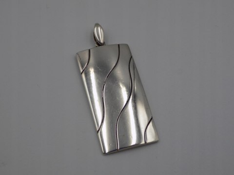 Piękny, damski, srebrny, wisiorek / zawieszka - srebro 925-biżuteria