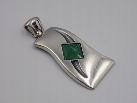 Piękny, damski srebrny wisiorek, zawieszka z malachitem - srebro 925