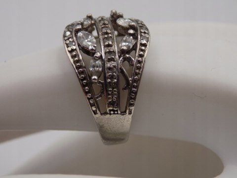 Piękny, srebrny, damski pierścionek CYRKONIE -roz. 14/15 - srebro biżuteria