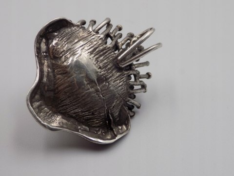 Piękny, stary, damski, srebrny wisiorek / zawieszka KORALOWIEC - srebro 925