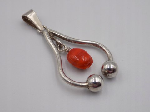 Stary, piękny, damski, srebrny wisiorek / zawieszka KORAL srebro VINTAGE