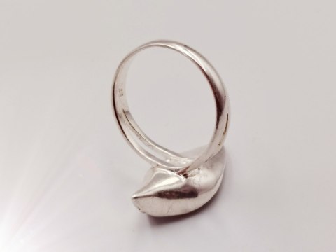 Piękny srebrny damski pierścionek LIŚĆ+PERŁA r.18/19 biżuteria VINTAGE