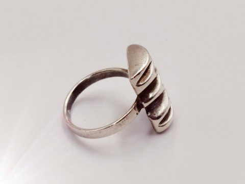 Piękny stary srebrny damski pierścionek "PIKOWANY" r.14 VINTAGE biżuteria